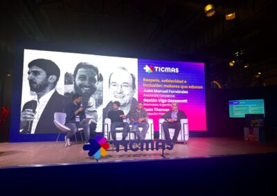 Nuestro Director Ejecutivo, Juan Thomas, destaca el valor de la dignidad humana y la conexión «uno a uno» en la Feria del Libro